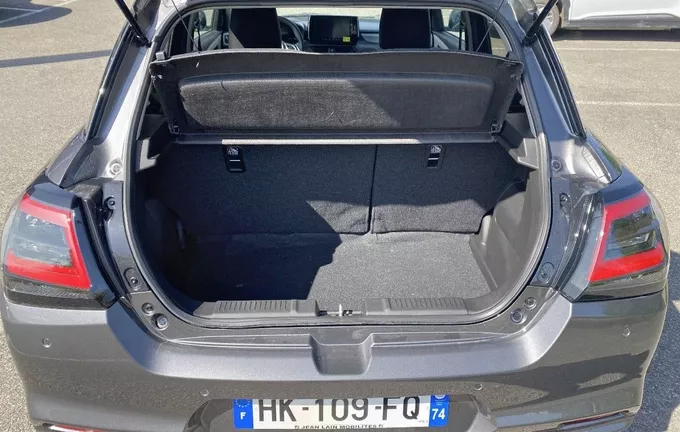 SUZUKI SWIFT 1.2 Dualjet Hybrid Auto Privilège photo 10 754520