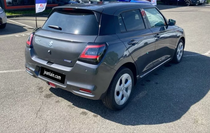 SUZUKI SWIFT 1.2 Dualjet Hybrid Auto Privilège photo 23 754520