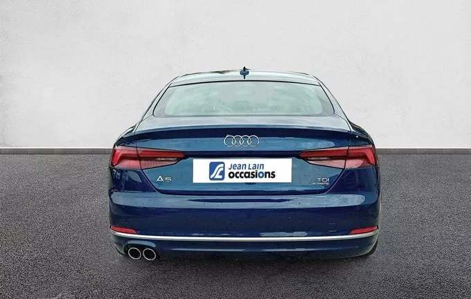 AUDI A5 Sportback V6 3.0 TDI 272 Tiptronic 8 Quattro Business Line extérieur arrière 550602