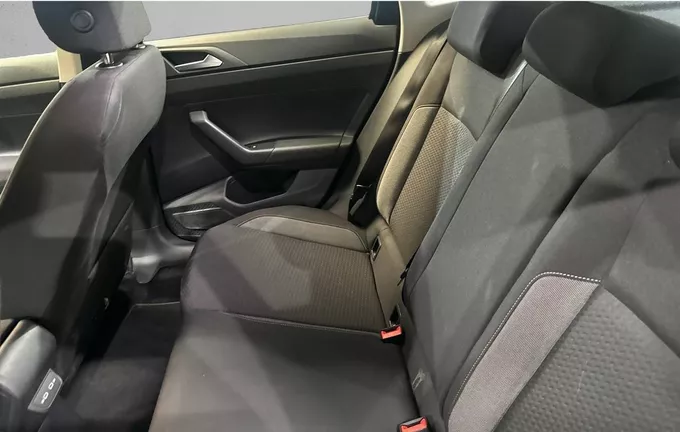 VOLKSWAGEN TAIGO 1.0 TSI 110 DSG7 Life extérieur arrière 2131124
