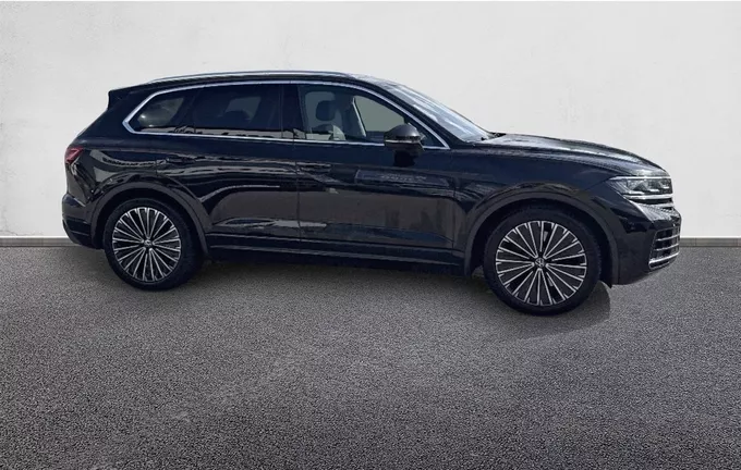 VOLKSWAGEN TOUAREG 3.0 V6 eHybrid 381ch Tiptronic 8 4Motion Elegance extérieur côté droit 3013485