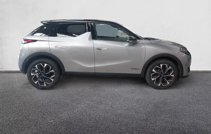 DS DS3 Crossback PureTech 130 EAT8 Louvre extérieur côté droit 946336