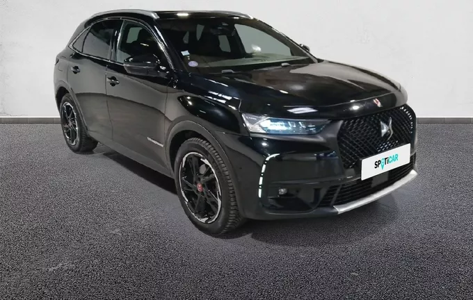 DS DS7 CROSSBACK PureTech 180 EAT8 Performance Line extérieur trois quart avant droit 945523