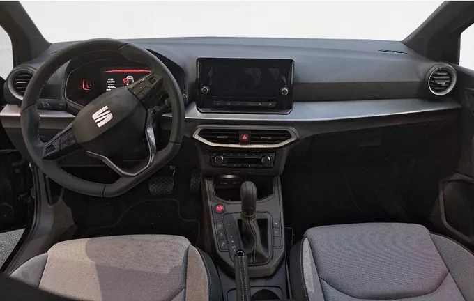 SEAT ARONA 1.0 TSI 115 ch Start/Stop DSG7 FR extérieur trois quart avant droit 1882