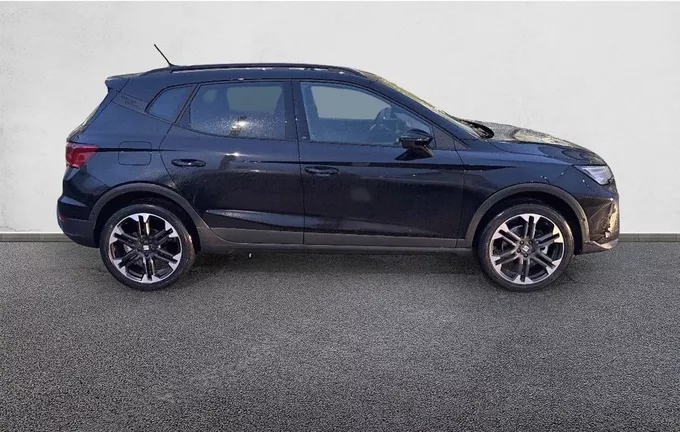 SEAT ARONA 1.0 TSI 115 ch Start/Stop DSG7 FR extérieur côté droit 1882