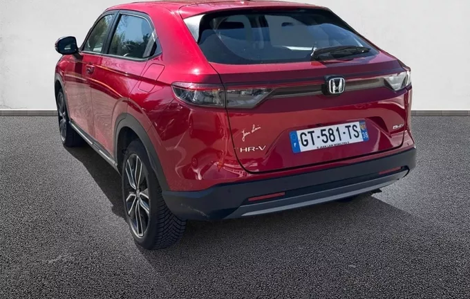 HONDA HR-V e:HEV 1.5 i-MMD Executive extérieur trois quart arrière gauche 13743
