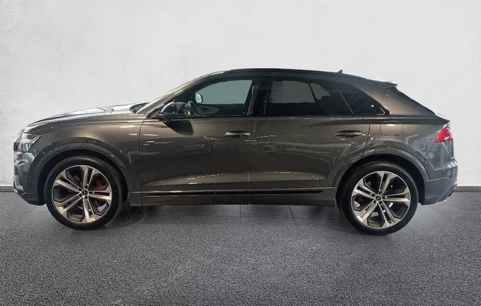 AUDI Q8 60 TFSI e 462 Tiptronic 8 Quattro Compétition extérieur trois quart arrière droit 2130675