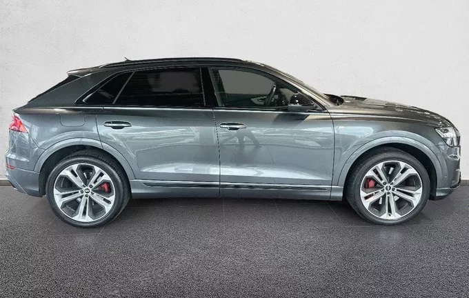 AUDI Q8 60 TFSI e 462 Tiptronic 8 Quattro Compétition extérieur trois quart arrière gauche 2130675