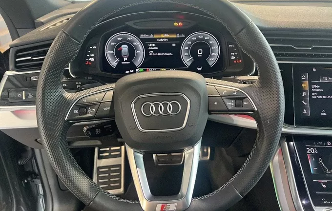 AUDI Q8 60 TFSI e 462 Tiptronic 8 Quattro Compétition photo 15 2130675
