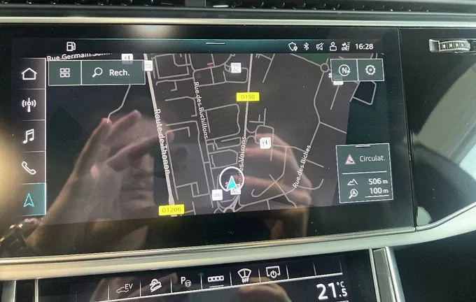 AUDI Q8 60 TFSI e 462 Tiptronic 8 Quattro Compétition photo 17 2130675