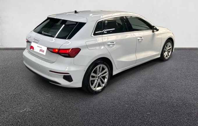 AUDI A3 Sportback 35 TDI 150 Design extérieur trois quart arrière droit 2131370