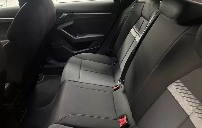 AUDI A3 Sportback 35 TDI 150 Design photo 17 2131370