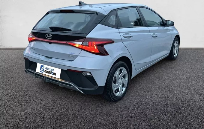 HYUNDAI I20 1.2 79 Initia extérieur trois quart arrière droit 13479