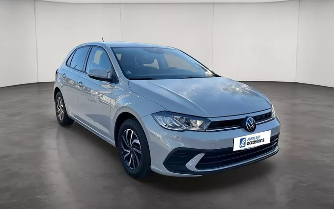 VOLKSWAGEN POLO 1.0 TSI 95 S&S BVM5 VW Edition extérieur trois quart avant droit 561017