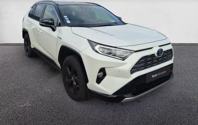 TOYOTA RAV4 Hybride 218 ch 2WD Collection extérieur trois quart avant droit 1103148