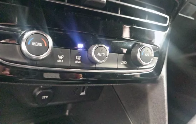 OPEL MOKKA ELECTRIQUE 136 ch & Batterie 50 kWh GS Line photo 19 945556