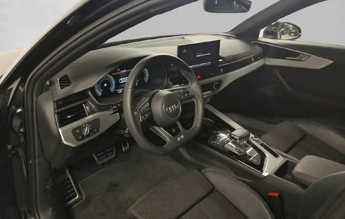 AUDI A4 Avant 35 TDI 163 S tronic 7 S line photo 11 2125227