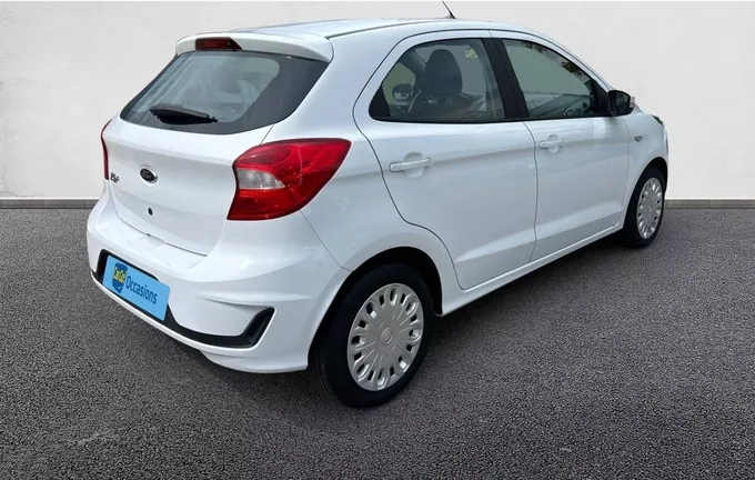 FORD KA+ 1.2 70 ch S&S Essential extérieur avant 213529