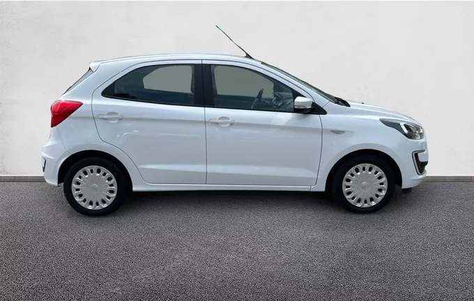FORD KA+ 1.2 70 ch S&S Essential extérieur côté droit 213529