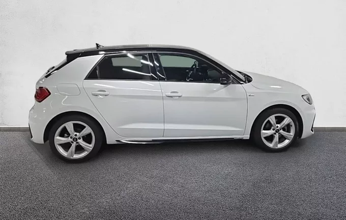 AUDI A1 Sportback 30 TFSI 110 ch S tronic 7 S Line extérieur côté droit 2127535