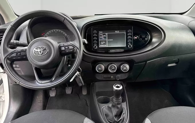 TOYOTA AYGO X 1.0 VVT-i 72 Dynamic photo 13 1103946