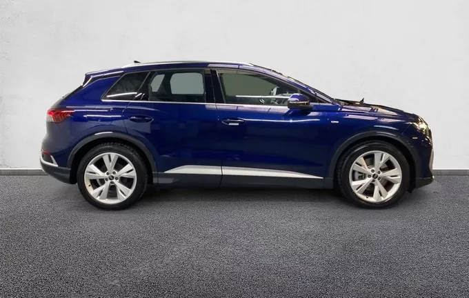 AUDI Q4 E-TRON 45 285 ch 82 kWh S line extérieur côté droit 2127824