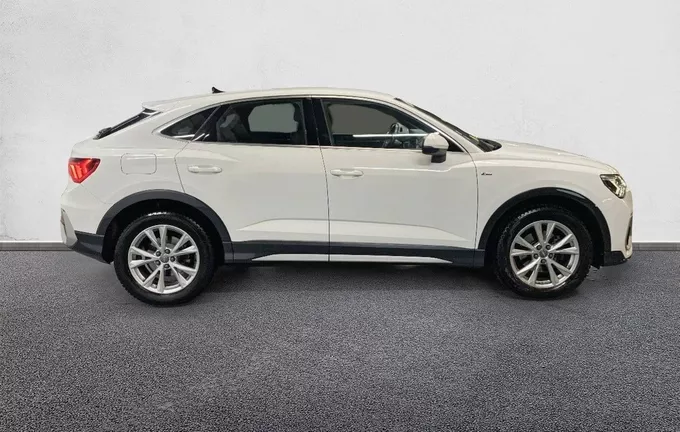 AUDI Q3 Sportback 35 TFSI 150 ch S line extérieur côté droit 2127466