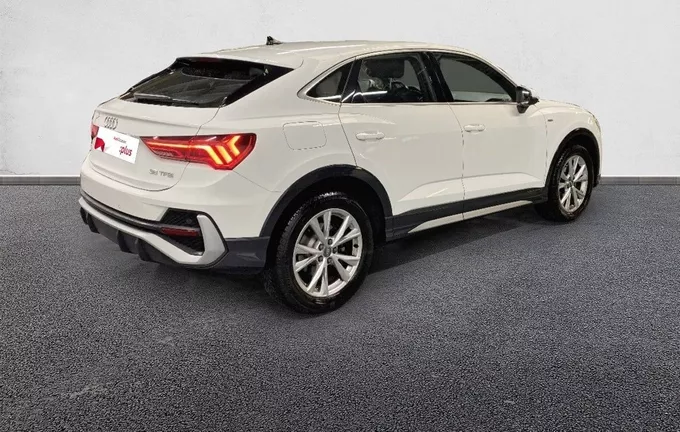 AUDI Q3 Sportback 35 TFSI 150 ch S line extérieur trois quart arrière droit 2127466