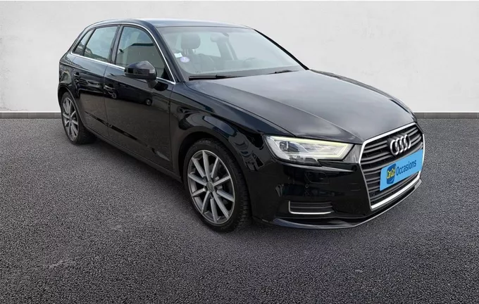 AUDI A3 Sportback 35 TFSI CoD 150 S tronic 7 Design Luxe photo 10 