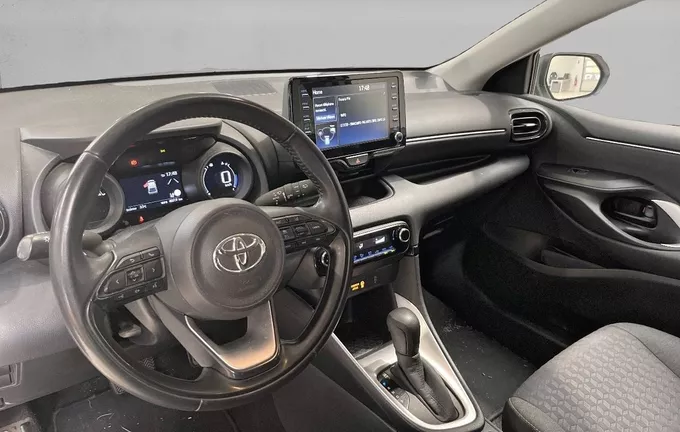TOYOTA YARIS Hybride 116h Design photo 11 1103711