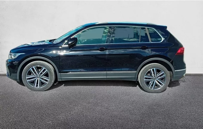 VOLKSWAGEN TIGUAN 2.0 TDI 150ch DSG7 4Motion Elegance extérieur trois quart arrière gauche 560626