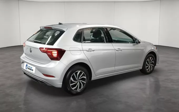 VOLKSWAGEN POLO 1.0 TSI 95 S&S BVM5 Life Plus extérieur trois quart arrière droit 2132328