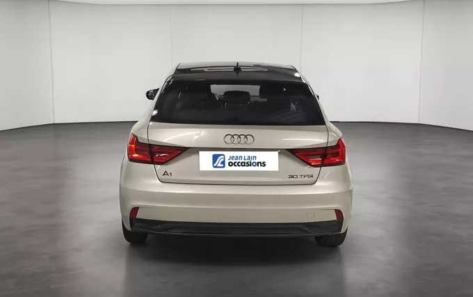 AUDI A1 Sportback 30 TFSI 110 ch S tronic 7 Advanced 2 extérieur arrière 2131613