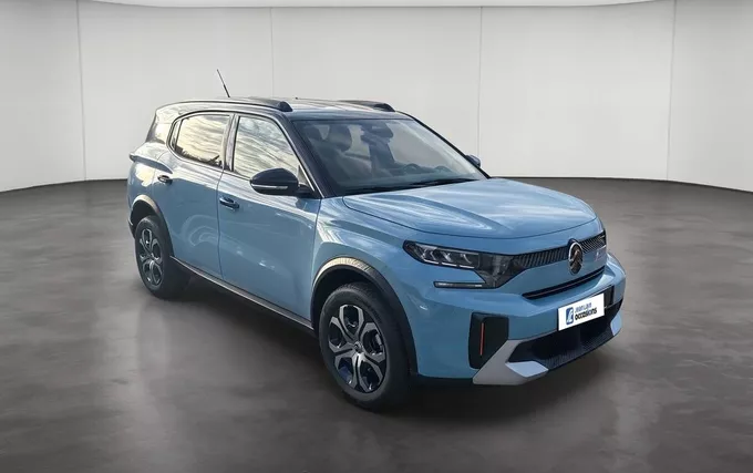 CITROEN C3 AIRCROSS Hybride 145 ch Aut Plus extérieur trois quart avant droit 946682