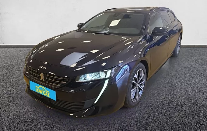 PEUGEOT 508 SW Hybrid 225 e-EAT8 Allure Pack extérieur trois quart avant gauche 213352