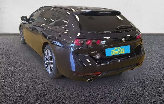 PEUGEOT 508 SW Hybrid 225 e-EAT8 Allure Pack extérieur trois quart arrière gauche 213352
