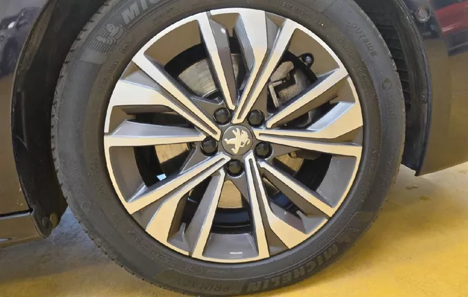 PEUGEOT 508 SW Hybrid 225 e-EAT8 Allure Pack photo 9 213352
