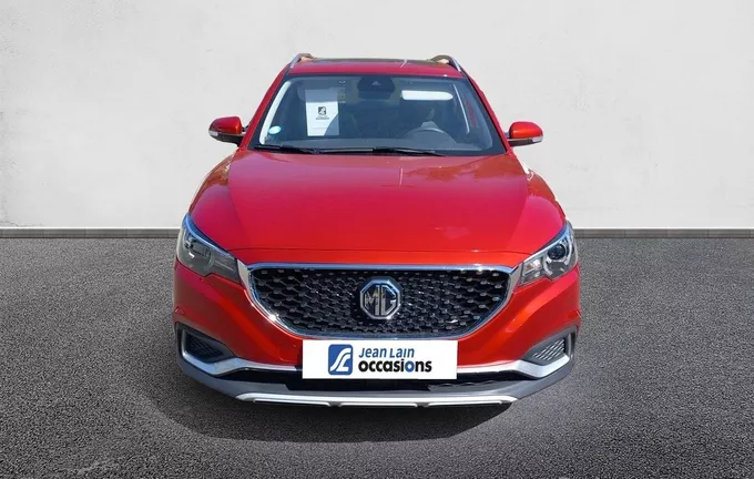 MG ZS EV 44.5 kWh Luxury extérieur avant 601239