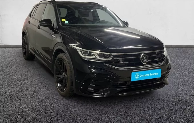 VOLKSWAGEN TIGUAN 2.0 TDI 150ch DSG7 R-Line extérieur trois quart avant droit 2129205