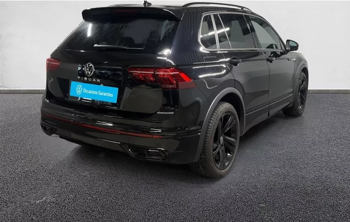VOLKSWAGEN TIGUAN 2.0 TDI 150ch DSG7 R-Line extérieur trois quart arrière droit 2129205