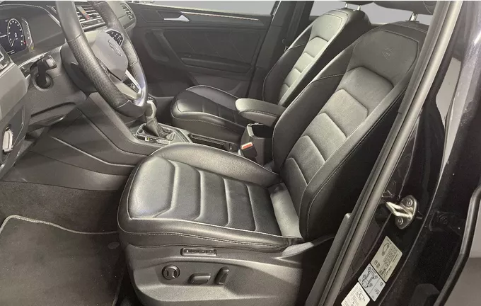 VOLKSWAGEN TIGUAN 2.0 TDI 150ch DSG7 R-Line photo 11 2129205