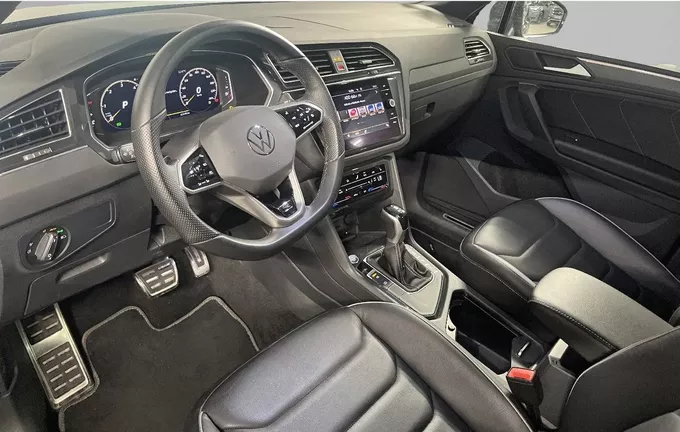 VOLKSWAGEN TIGUAN 2.0 TDI 150ch DSG7 R-Line photo 12 2129205