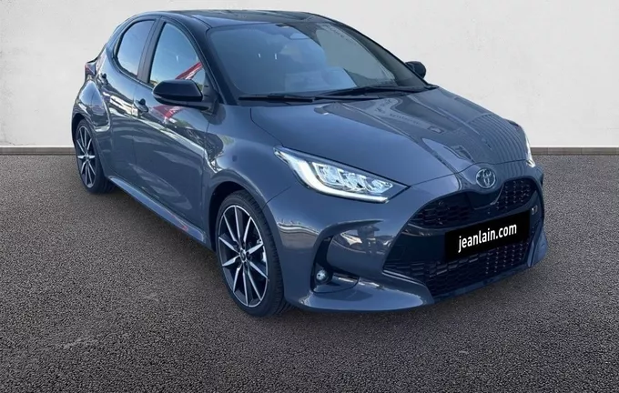 TOYOTA YARIS Hybride 130h GR Sport extérieur trois quart avant droit 164048