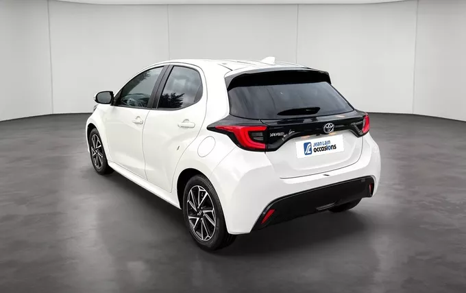 TOYOTA YARIS Hybride 116h Design extérieur trois quart arrière gauche 1104072