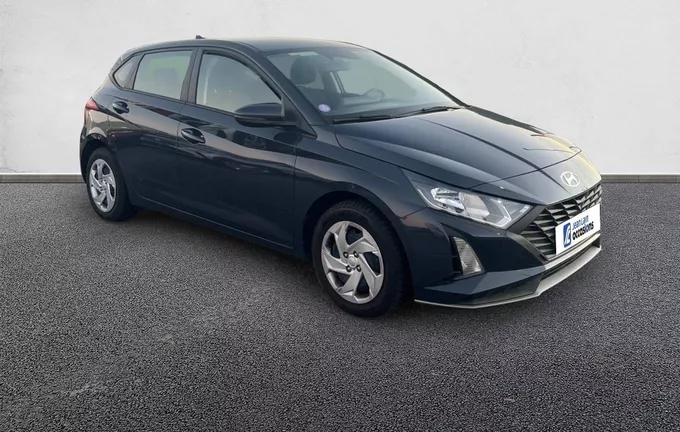 HYUNDAI I20 1.2 79 Initia extérieur trois quart avant droit 13483