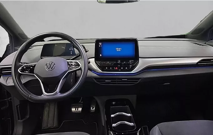 VOLKSWAGEN ID.4 170 ch Pure extérieur trois quart avant droit 2129315