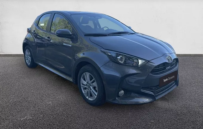 TOYOTA YARIS Hybride 116h Dynamic Business extérieur trois quart avant droit 1103897