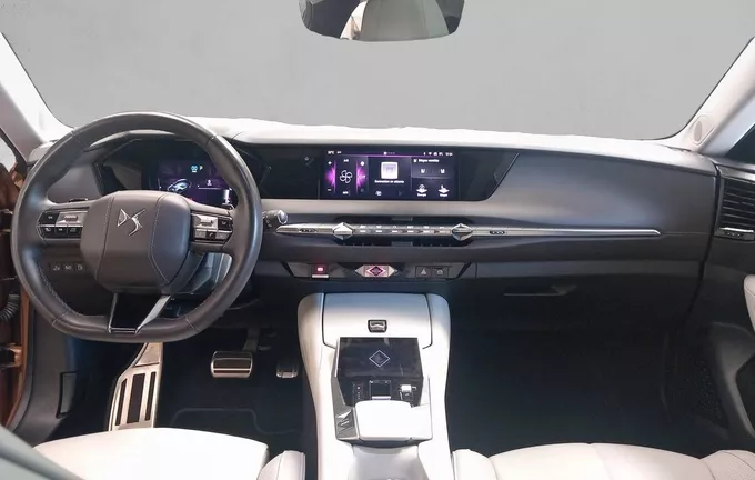 DS DS4 DS 4 Hybride E-Tense 225 EAT8 Cross Rivoli extérieur côté gauche 945726