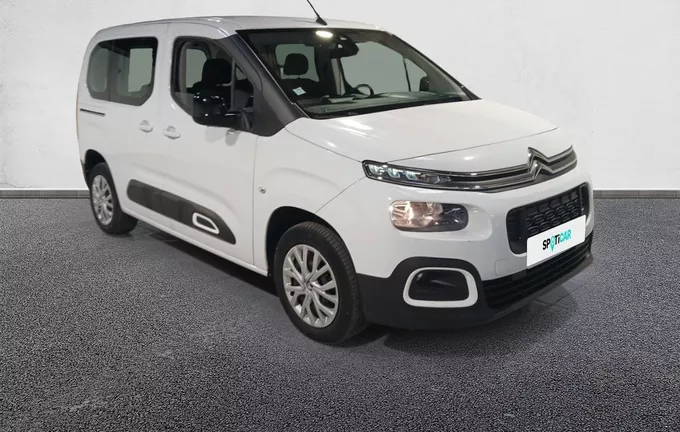 CITROEN BERLINGO Taille M BlueHDi 100 S&S BVM6 Feel extérieur trois quart avant droit 943484