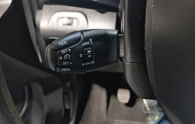 CITROEN BERLINGO Taille M BlueHDi 100 S&S BVM6 Feel photo 19 943484